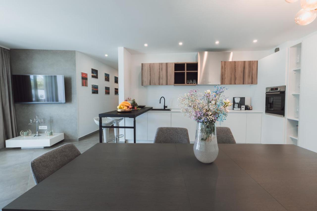 Appartement Smaragd - Lapis - Luxury With Shared Pool *