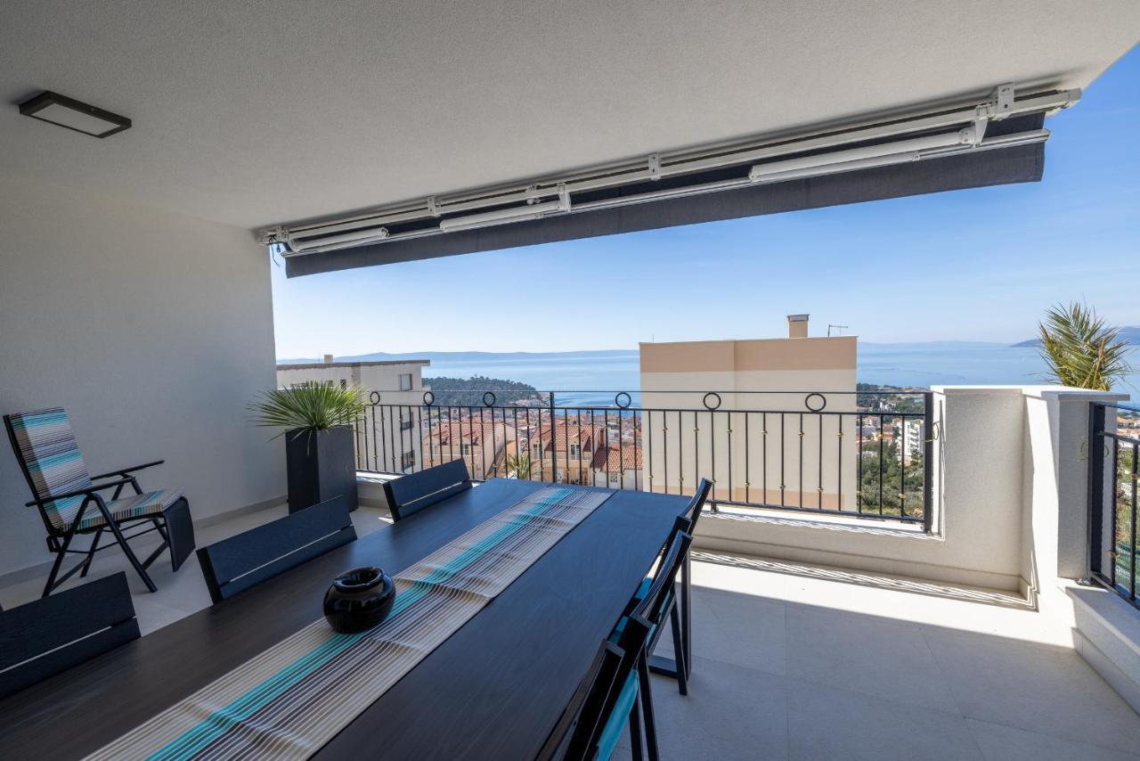 Smaragd - Lapis - Luxury With Shared Pool Appartement Makarska