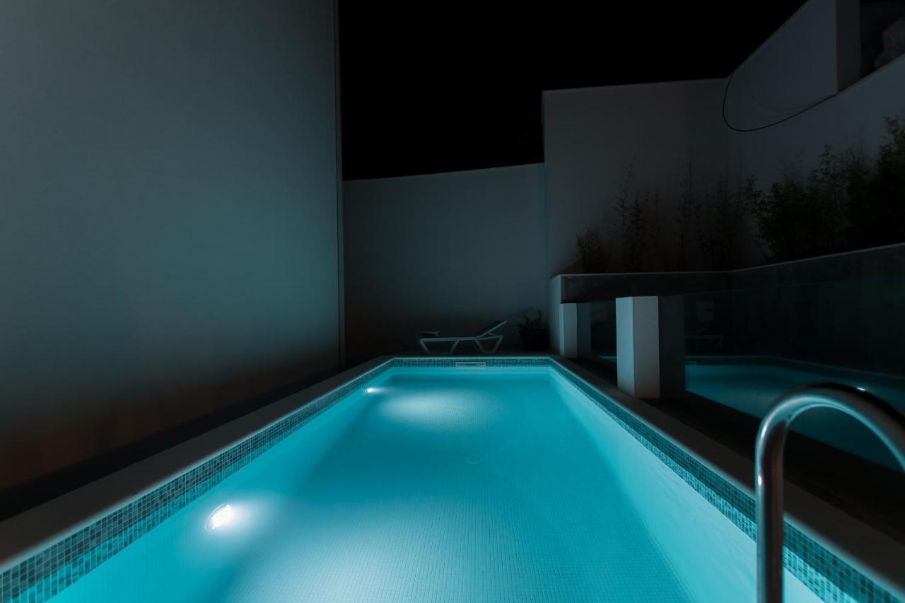 Apartament Smaragd - Lapis - Luxury With Shared Pool *